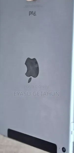 New Apple iPad mini 4 128 GB Silver