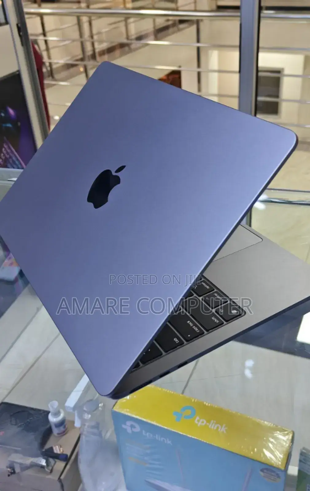 New Laptop Apple MacBook Air 2022 M2 8GB Apple M2 SSD 512GB