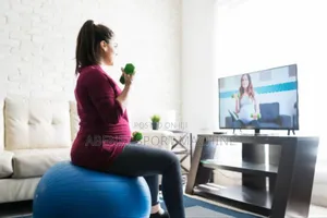 ዘመናዊ የእርግዝና መርጃ Yoga Ball