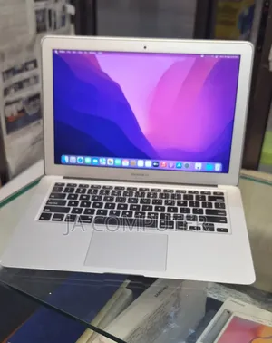 New Laptop Apple MacBook Air 2017 8GB Intel Core I5 SSD 256GB