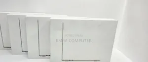 New Apple MacBook Air 2025 M4 13-Inch 16GB Apple M4 Max SSD 256GB