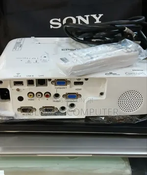 Eepson Projector Brand New
