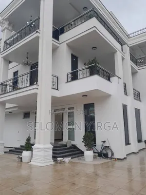 11bdrm Farm House in Adis Ababa, Bole for sale