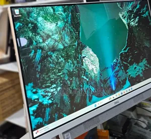 New Dell Inspiron 27 All-in-One 16GB Intel Core I7 SSD 512GB