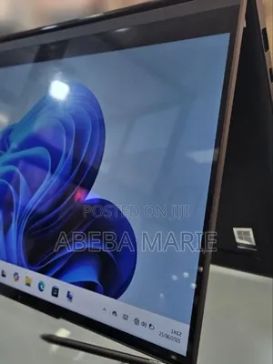 New Laptop Lenovo Yoga 9i 16GB Intel Core I7 SSD 512GB