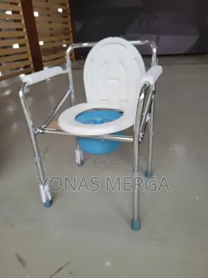 Bedside Potty Chair梉፮ Toilet+Commode Chair丼⨳Material: Main Frame Steel