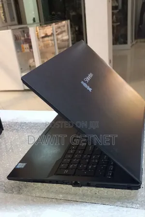 New Laptop Alienware Area-51m 16GB Intel Core I5 SSD 256GB