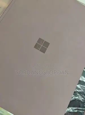 New Laptop Microsoft Surface Book 3 16GB Intel Core I7 SSD 256GB