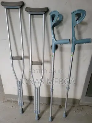 Crutches⩩哈crutches蟻ةkranch፭~Easy-Adjustment Features容₥Adjust Crutches
