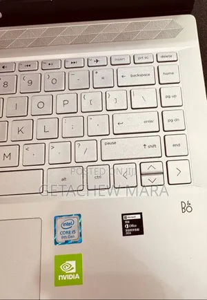 New Laptop HP Pavilion 15 8GB Intel Core I5 SSD 256GB