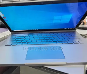 New Laptop Apple MacBook Pro M1 16GB Intel Core I7 SSD 256GB