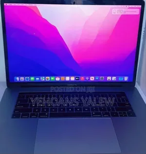 New Laptop Apple MacBook Pro 2017 16GB Intel Core I7 SSD 512GB