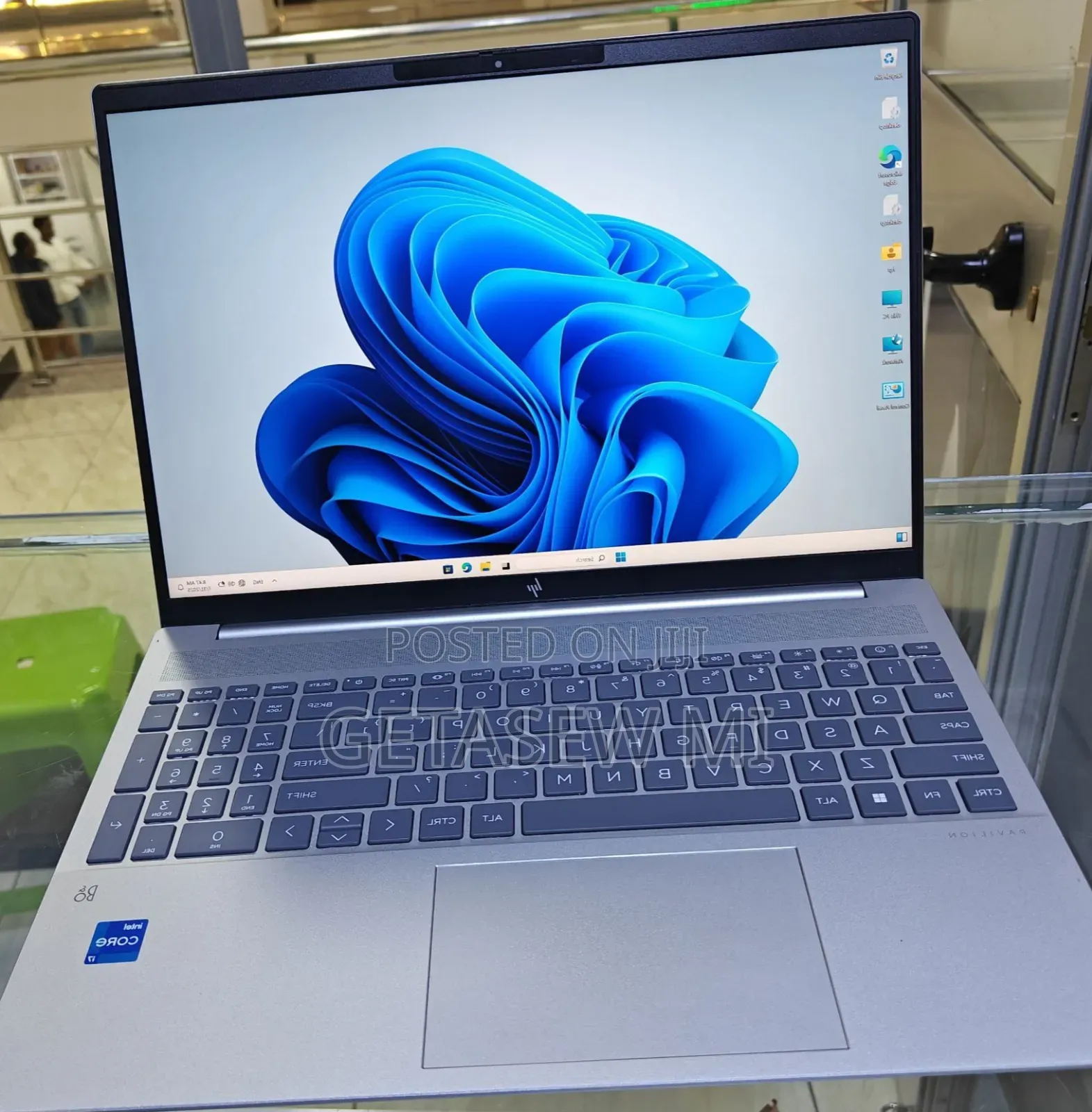 New Laptop HP Pavilion 15 16GB Intel Core i7 SSD 1T