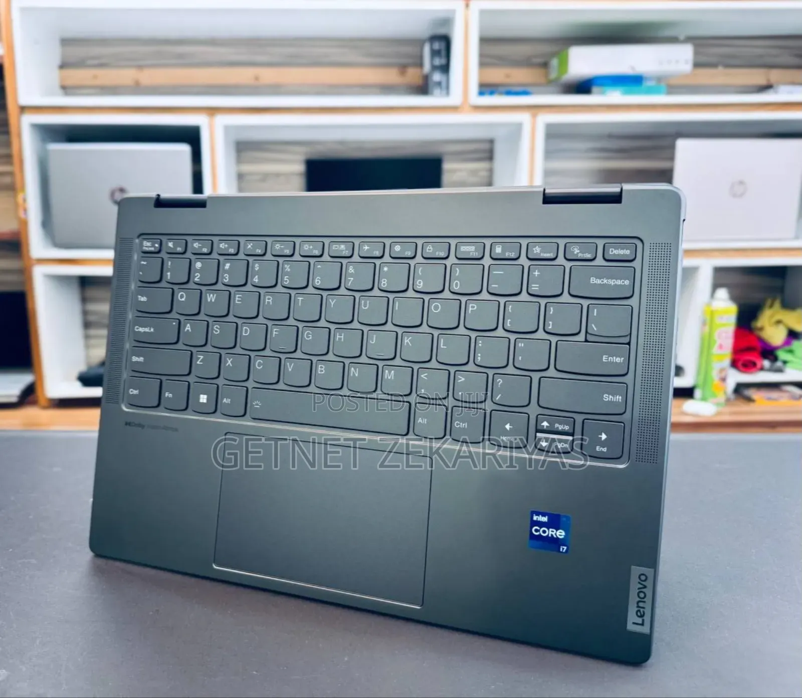 New Laptop Lenovo Yoga 7i 16GB Intel Core I7 SSD 512GB