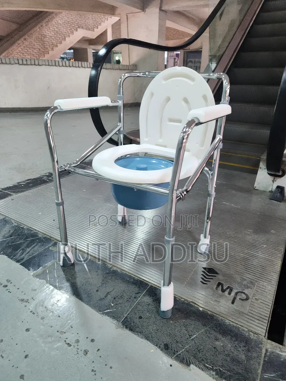 Toilet Chair尅了commode Chair嵐更commode Chair胺你commode Chair傳統poty Chair