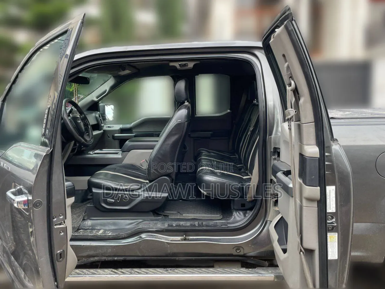 Ford F-150 XLT 4dr SuperCab 4WD 8 ft. LB (5.0L 8cyl 6A) 2015 Gray