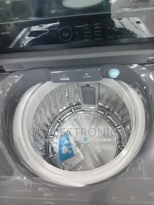 * Samsung Automatic Washing 17kg