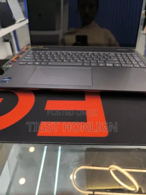 New Laptop Lenovo Yoga 7i 16GB Intel Core i7 SSD 1T