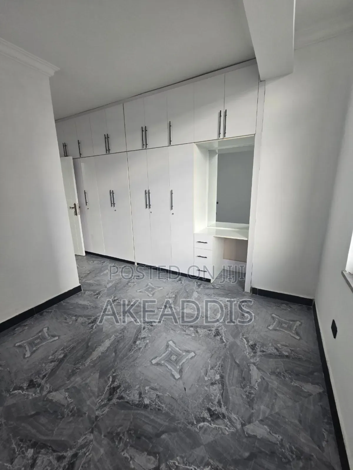 Furnished 3bdrm Apartment in ቦሌ አያት ሆሴ, Bole for sale