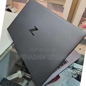 New Laptop HP ZBook 14 32GB Intel Core I7 SSD 1T