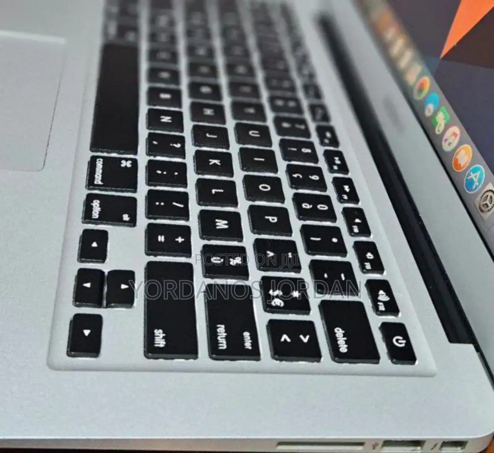 New Laptop Apple MacBook Air 2015 8GB Intel Core I5 SSD 256GB