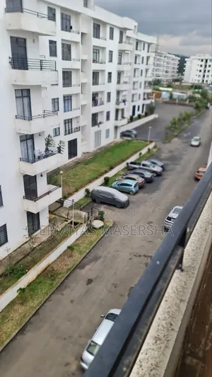 3bdrm Apartment in Nohe, Yeka for sale