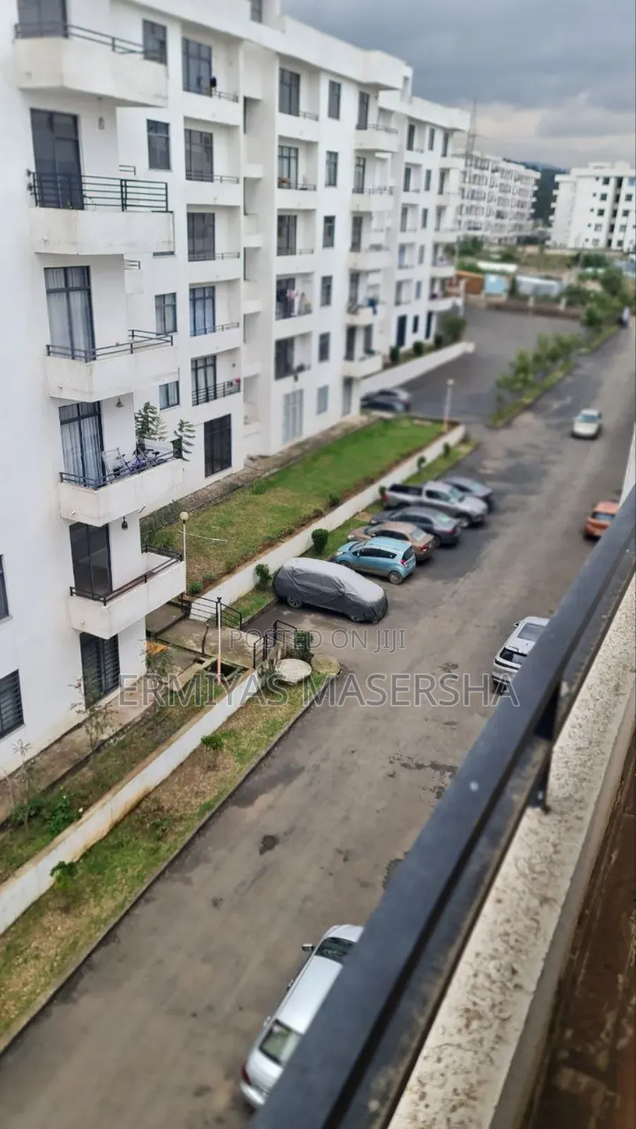 3bdrm Apartment in Nohe, Yeka for sale