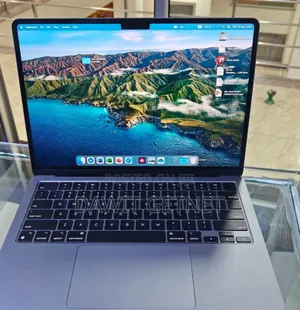 New Laptop Apple MacBook Pro M1 16GB AMD A10 SSD 512GB