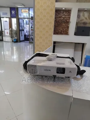 1epson Projector Model Name: Eb-E01 Hardware Interface:
