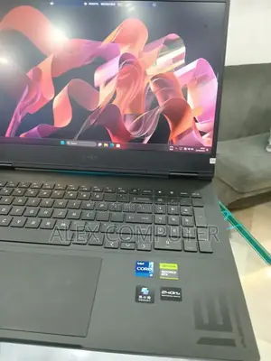 New Laptop HP Omen 16 16GB Intel Core I9 SSD 1T