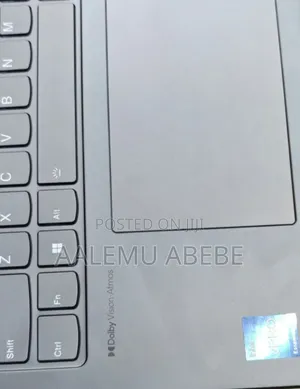 New Laptop Lenovo Yoga 7i 16GB Intel Core i7 SSD 1T
