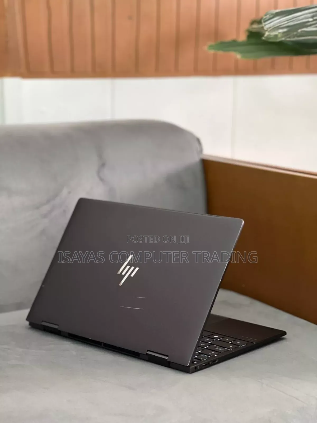 New Laptop HP Envy X360 8GB AMD Ryzen 5 SSD 512GB