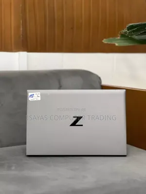 New Laptop HP ZBook Studio 16GB Intel Core I5 SSD 512GB