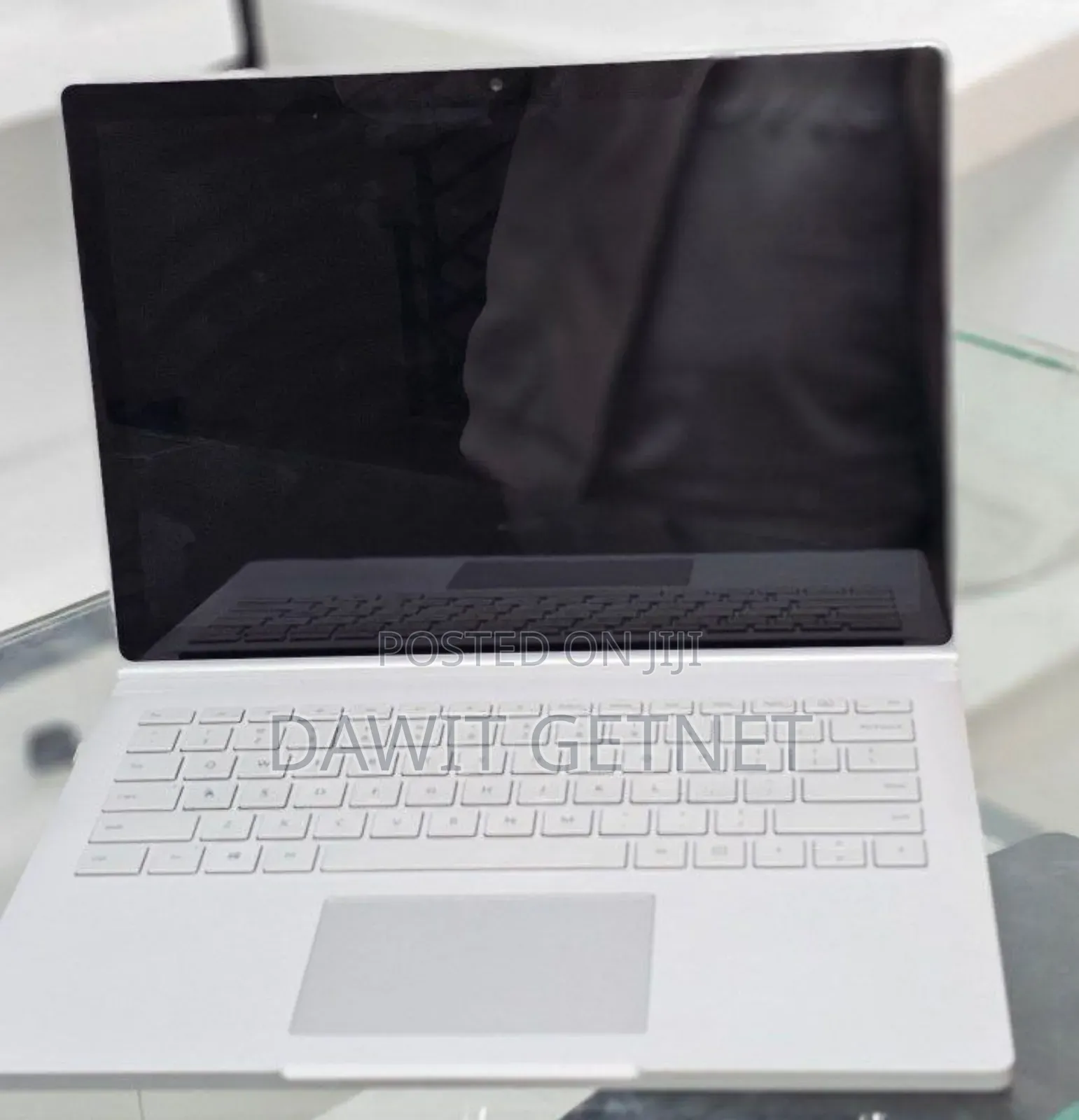 New Laptop Apple MacBook Pro 2019 4GB Intel Core i5 SSD 128GB