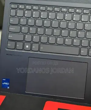New Laptop Lenovo Yoga 7i 16GB Intel Core I7 SSD 1T