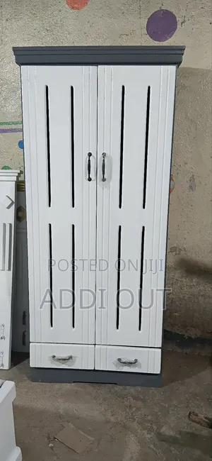 በ MDF ነጭ የጫማ መደርደሪያ