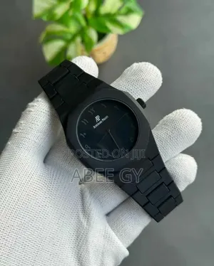 Audemars Piguet for Men Fancy Black Watches With Its Own Box on It