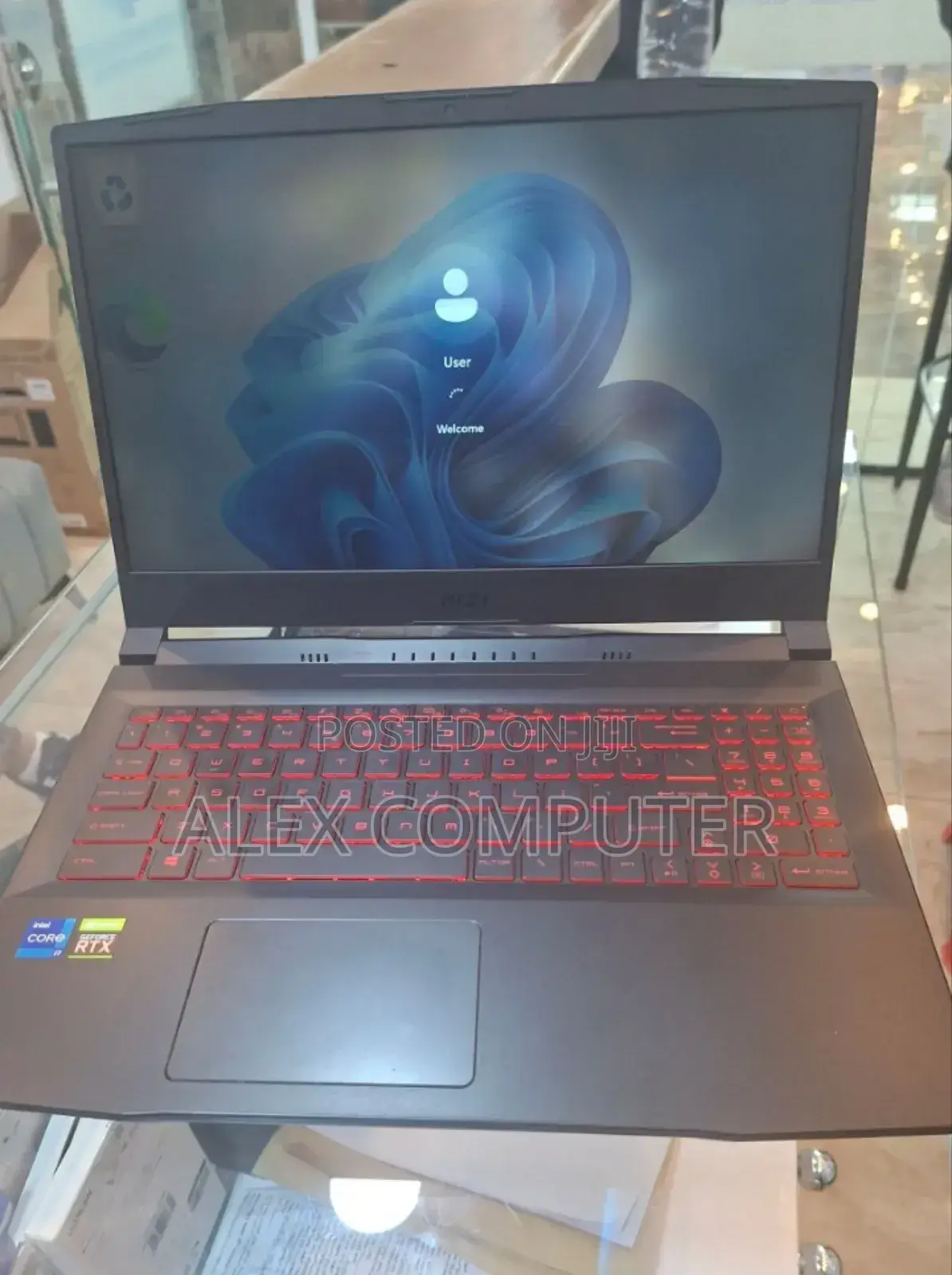 New Laptop MSI Pulse GL66 16GB Intel Core I7 SSD 1T