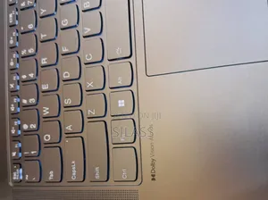 New Laptop Lenovo Yoga 7i 16GB Intel Core i5 SSD 512GB