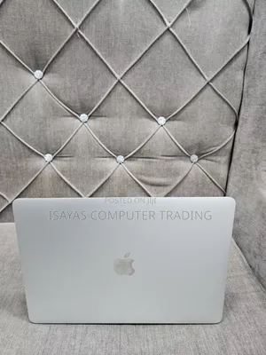New Laptop Apple MacBook Air 2020 8GB Intel Core I5 SSD 1T