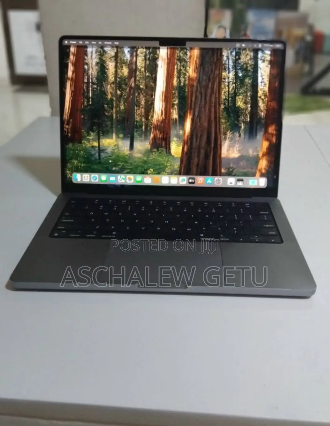 New Laptop Apple MacBook Pro 2021 M1 16GB Apple M1 Pro SSD 512GB
