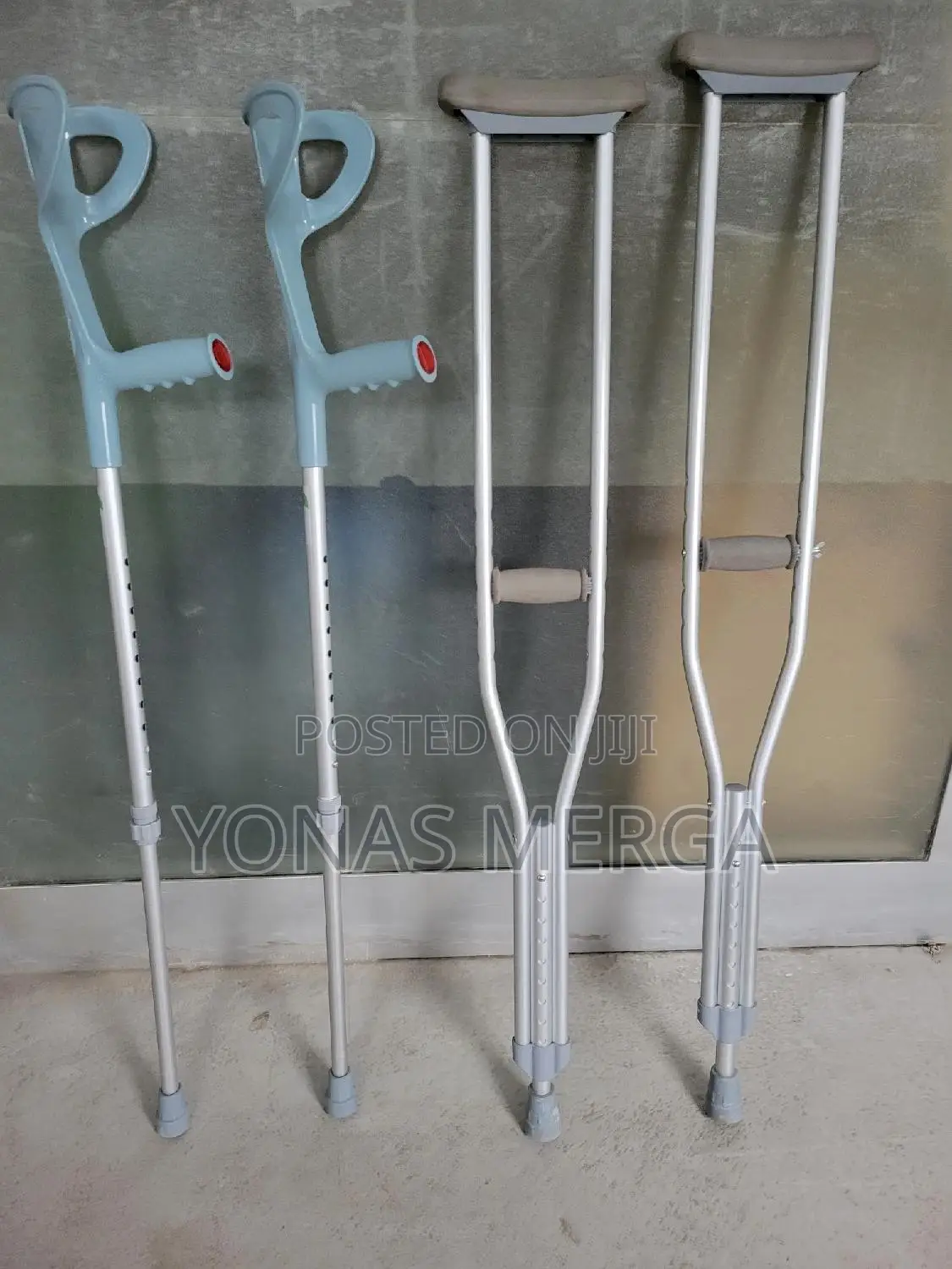 Axillary+Crutches工聿adjust Light Crutches₩坻allowing for Greater Arm