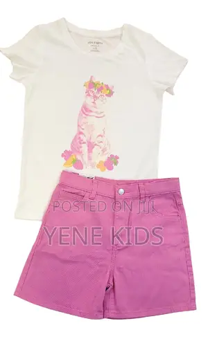 2pcs Clothes From Canada