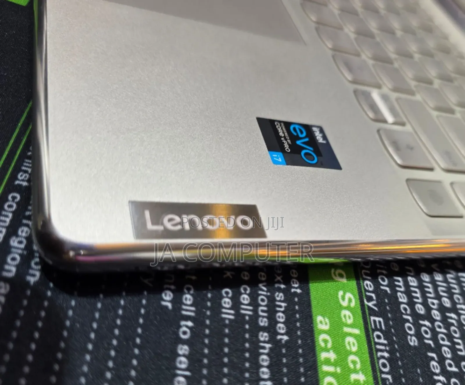New Laptop Lenovo Yoga 9i 16GB Intel Core I7 SSD 1T