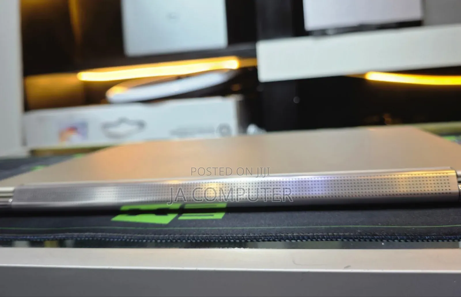 New Laptop Lenovo Yoga 9i 16GB Intel Core I7 SSD 1T