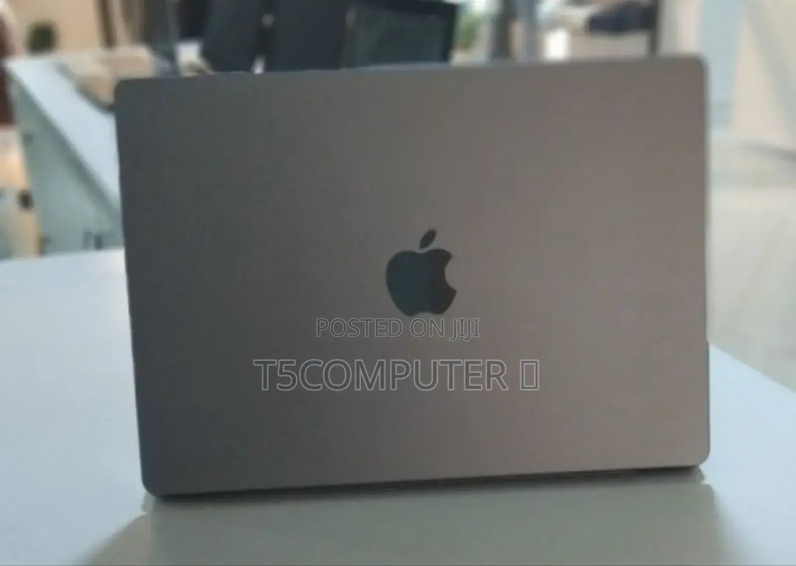 New Laptop Apple MacBook Pro 2020 M1 16GB Apple M1 Pro SSD 512GB
