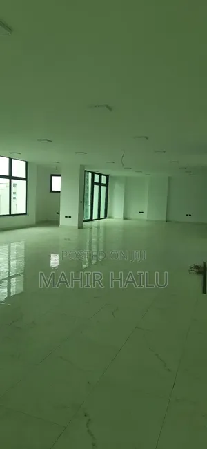 3ተኛ ላይ ነው ለቢሮ አገልግሎት ብቻ