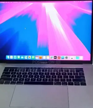 New Laptop Apple MacBook Pro 2017 16GB Intel Core I7 SSD 256GB