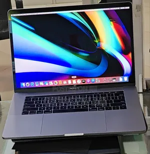 New Laptop Apple MacBook Pro 2019 32GB Intel Core I9 SSD 512GB