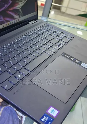 New Laptop Lenovo Yoga 7i 16GB Intel Core Ultra 7 SSD 1T